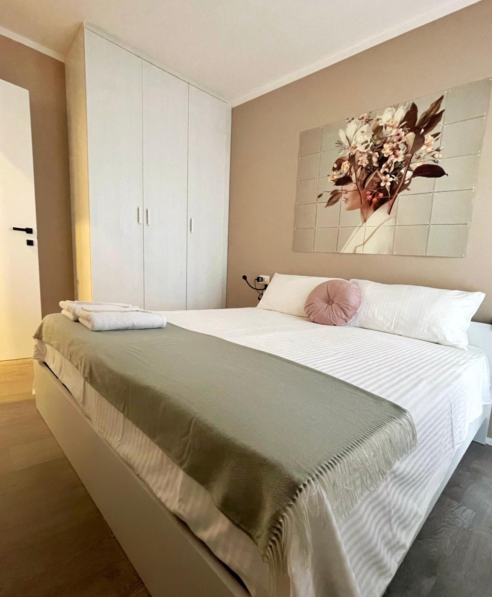 7 Sky Udine Apartment ภายนอก รูปภาพ