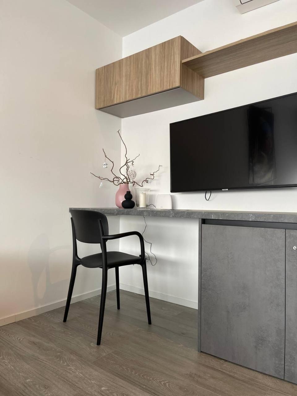 7 Sky Udine Apartment ภายนอก รูปภาพ